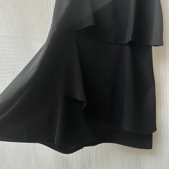 Black sleeveless mini dress/playsuit - Picture 2 of 5